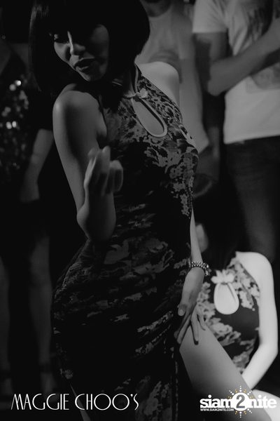 Corset Cabaret: Ladies & Cabaret Night at Maggie Choos — photo 74
