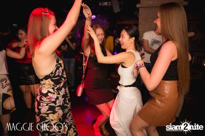 Corset Cabaret: Ladies & Cabaret Night at Maggie Choos — photo 94