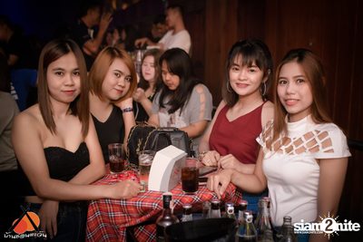 Da Endorphine and Bankk Cash at Baan Chon Tawan — photo 21