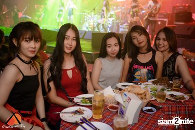 Da Endorphine and Bankk Cash at Baan Chon Tawan — photo 50