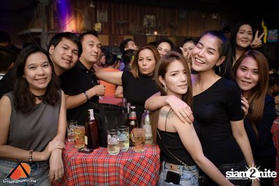 Da Endorphine and Bankk Cash at Baan Chon Tawan — photo 69