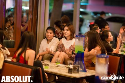 25 Hours at Chilling House Cafe — photo 31