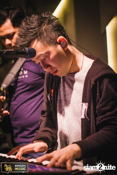 Singha Music pres. Ben Chalatit at Nunglen — photo 88