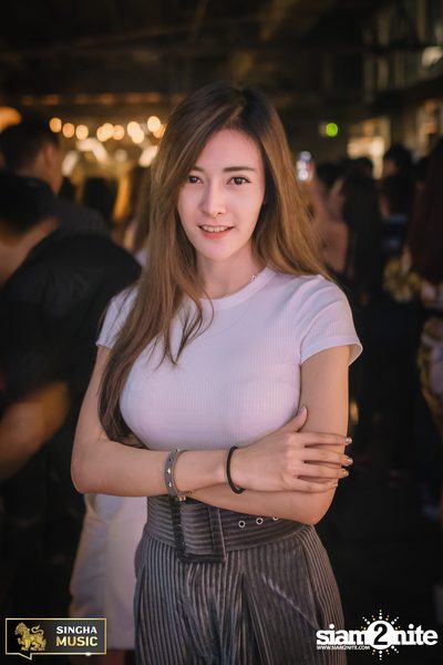 Singha Music pres. Ben Chalatit at Nunglen — photo 115