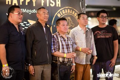 Grand Opening กับ Ben Chalatit ที่ แฮปปี้ ฟิช เมกะบางนา — photo 15