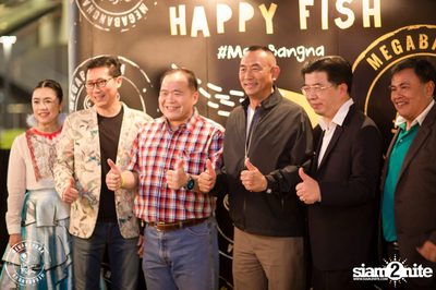 Grand Opening กับ Ben Chalatit ที่ แฮปปี้ ฟิช เมกะบางนา — photo 46