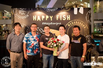 Grand Opening กับ Ben Chalatit ที่ แฮปปี้ ฟิช เมกะบางนา — photo 81