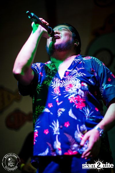 Grand Opening กับ Ben Chalatit ที่ แฮปปี้ ฟิช เมกะบางนา — photo 126