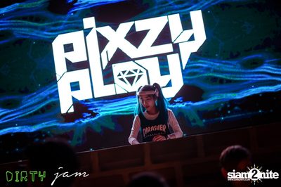 Clap & Grey Goose present JAM at Dirty Bar — photo 12