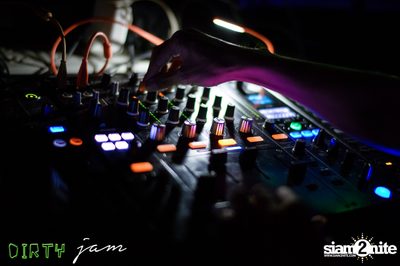Clap & Grey Goose present JAM at Dirty Bar — photo 25