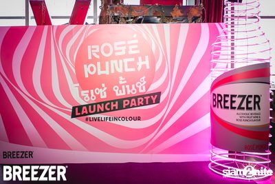 Breezer Rose Punch Party ที่ เซ ลา วี — photo 1