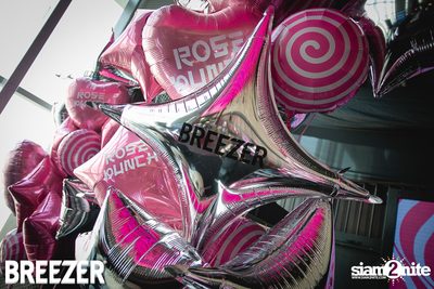 Breezer Rose Punch Party ที่ เซ ลา วี — photo 6