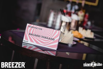 Breezer Rose Punch Party ที่ เซ ลา วี — photo 13