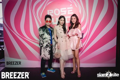 Breezer Rose Punch Party ที่ เซ ลา วี — photo 19