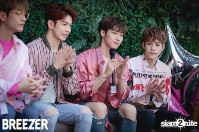 Breezer Rose Punch Party ที่ เซ ลา วี — photo 39