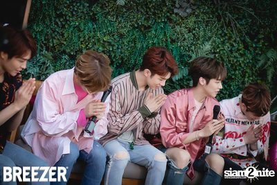 Breezer Rose Punch Party ที่ เซ ลา วี — photo 40