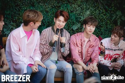 Breezer Rose Punch Party ที่ เซ ลา วี — photo 43