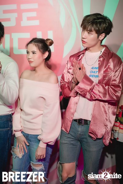 Breezer Rose Punch Party ที่ เซ ลา วี — photo 71