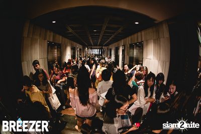 Breezer Rose Punch Party ที่ เซ ลา วี — photo 87