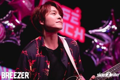 Breezer Rose Punch Party ที่ เซ ลา วี — photo 98