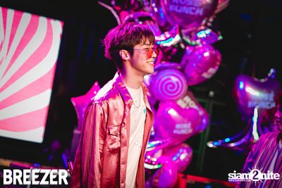 Breezer Rose Punch Party ที่ เซ ลา วี — photo 124