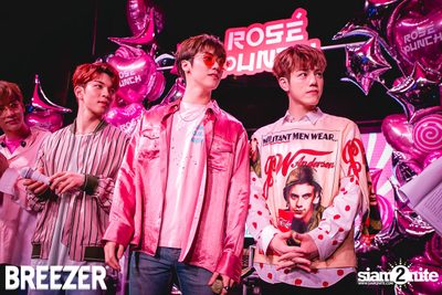 Breezer Rose Punch Party ที่ เซ ลา วี — photo 126