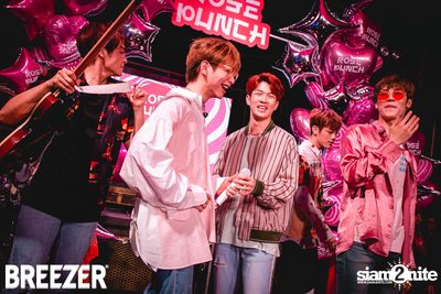 Breezer Rose Punch Party ที่ เซ ลา วี — photo 133