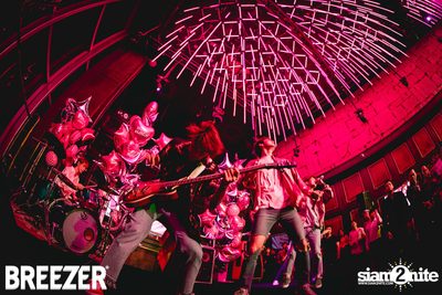Breezer Rose Punch Party ที่ เซ ลา วี — photo 177