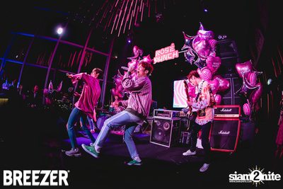 Breezer Rose Punch Party ที่ เซ ลา วี — photo 181
