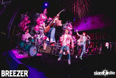 Breezer Rose Punch Party ที่ เซ ลา วี — photo 187