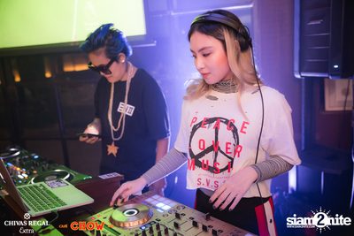Lit It Up at CHOW Bar & Cafe — photo 7