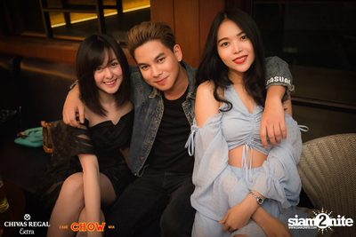 Lit It Up at CHOW Bar & Cafe — photo 83