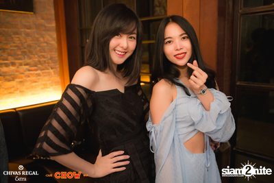 Lit It Up at CHOW Bar & Cafe — photo 84