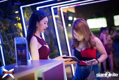 Slice N Dice ที่ ดิฟเฟอร์ ผับ พัทยา — photo 11