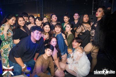 Slice N Dice ที่ ดิฟเฟอร์ ผับ พัทยา — photo 85