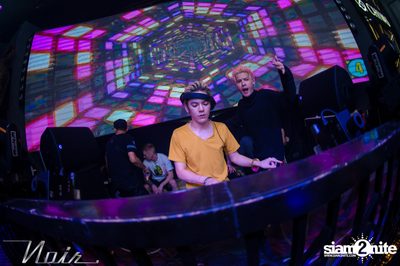 KRONIC ที่ นัวร์ พัทยา — photo 19
