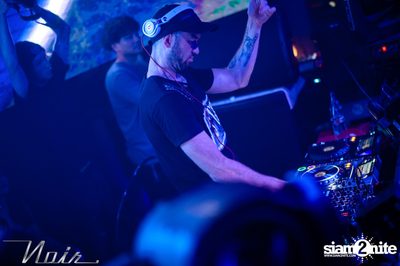 KRONIC ที่ นัวร์ พัทยา — photo 69