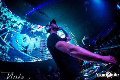 KRONIC ที่ นัวร์ พัทยา — photo 76