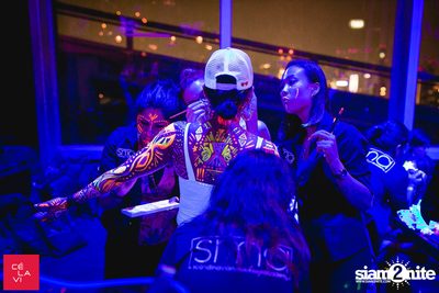 MadStash Full Blue Moon party กับ DJ Groove ที่ เซ ลา วี — photo 20