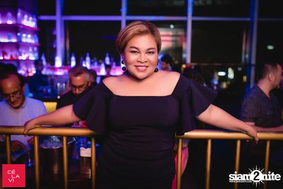 MadStash Full Blue Moon party กับ DJ Groove ที่ เซ ลา วี — photo 38