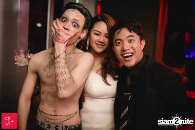 MadStash Full Blue Moon party กับ DJ Groove ที่ เซ ลา วี — photo 99