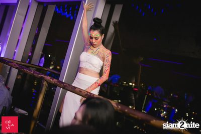MadStash Full Blue Moon party กับ DJ Groove ที่ เซ ลา วี — photo 118