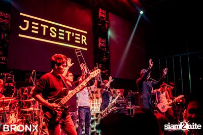 Jetset'er ที่ บรองซ์ — photo 101
