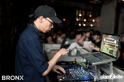 Jetset'er ที่ บรองซ์ — photo 139