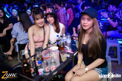 Klear ที่ ซิงค์ รังสิต — photo 17