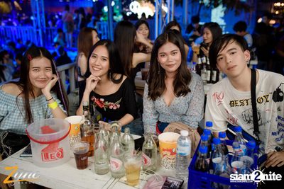 Klear ที่ ซิงค์ รังสิต — photo 78