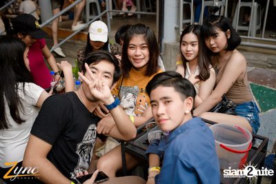 Klear ที่ ซิงค์ รังสิต — photo 85