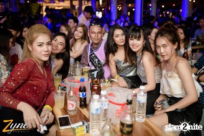 Klear ที่ ซิงค์ รังสิต — photo 102