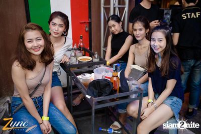 Klear ที่ ซิงค์ รังสิต — photo 122