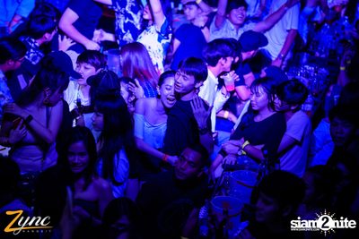 Klear ที่ ซิงค์ รังสิต — photo 217